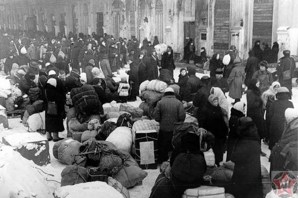 Эвакуация детей из Ленинграда