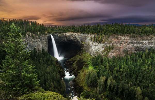 Водопад Атабаска — National Geographic Россия